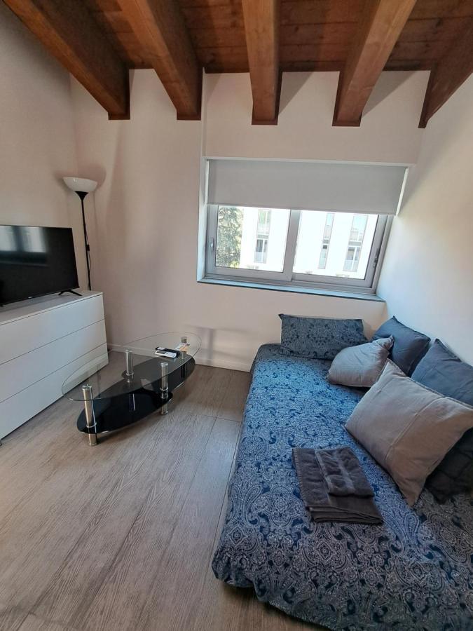 Lux Apartment 2 Milano Metro M2 מראה חיצוני תמונה